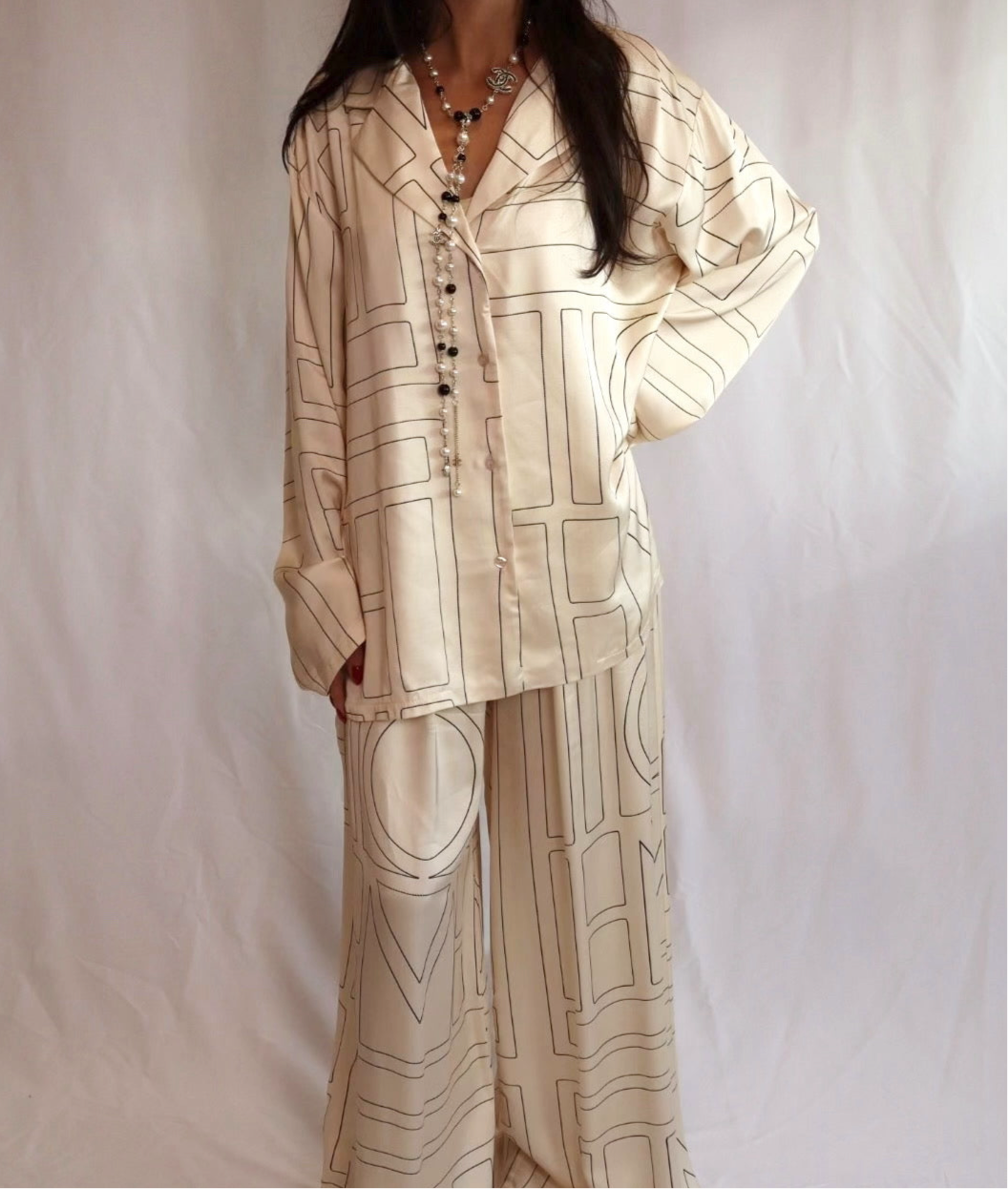Ivory Set