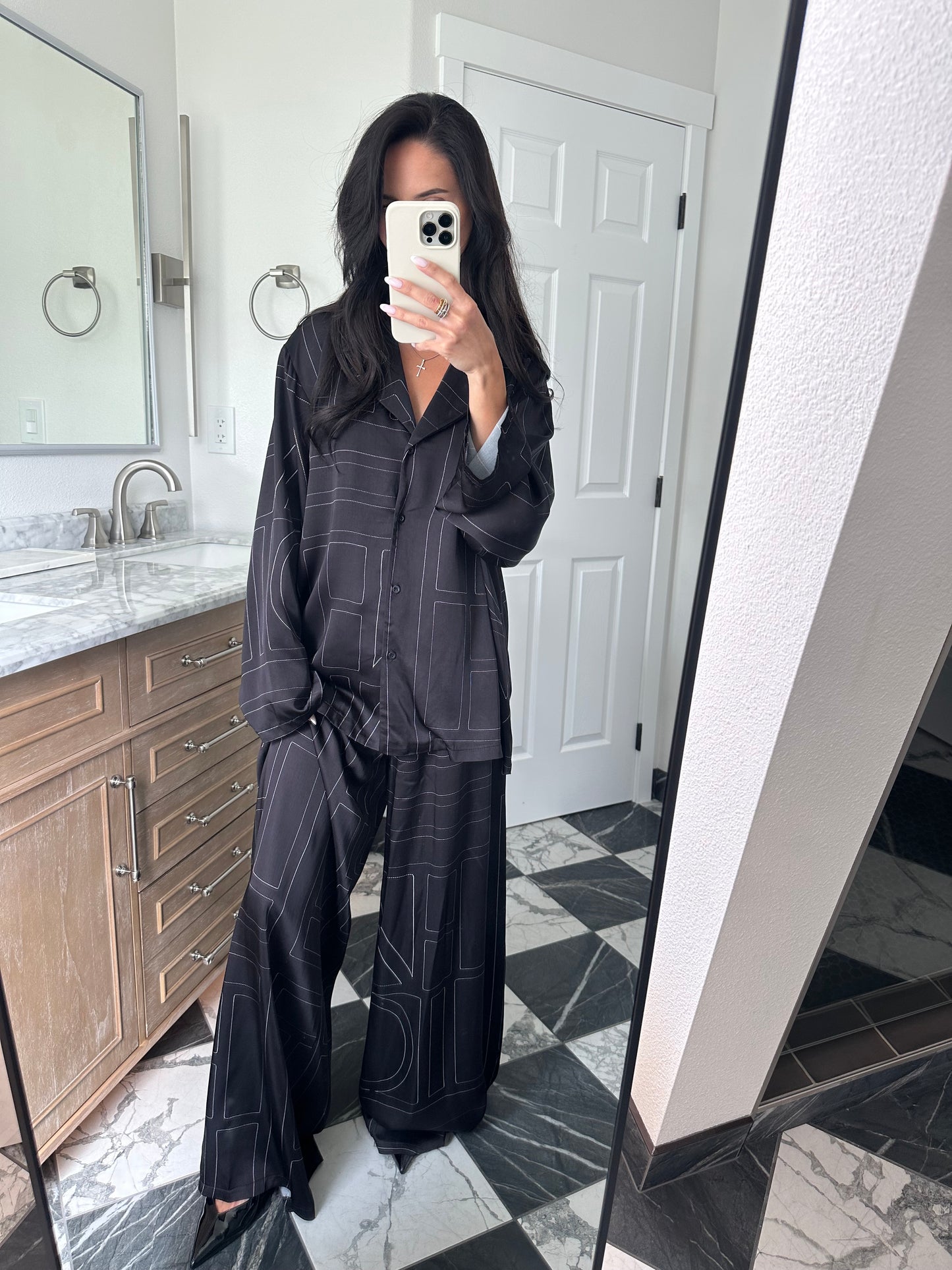 Black Set