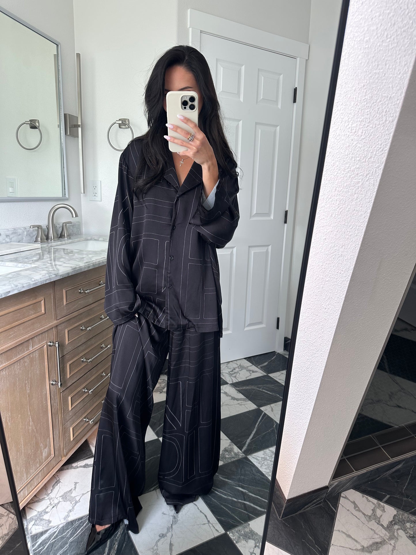 Black Set