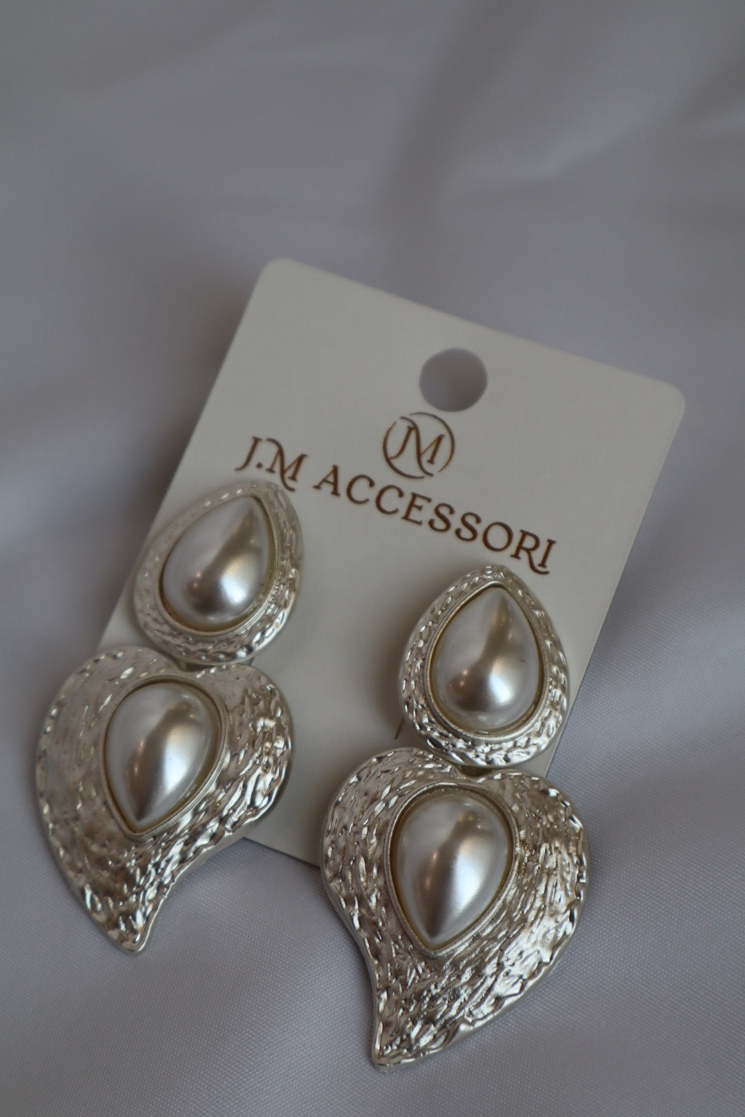 Pearl Drops