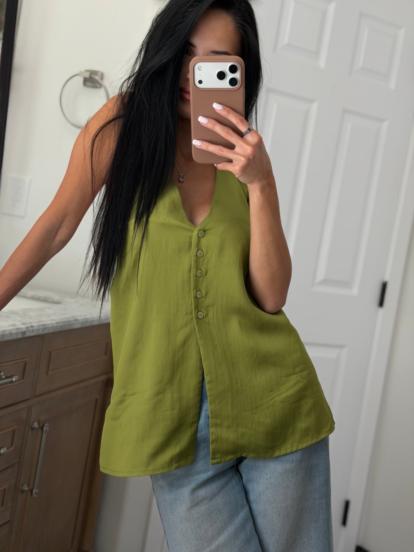Olive Halter Gilet