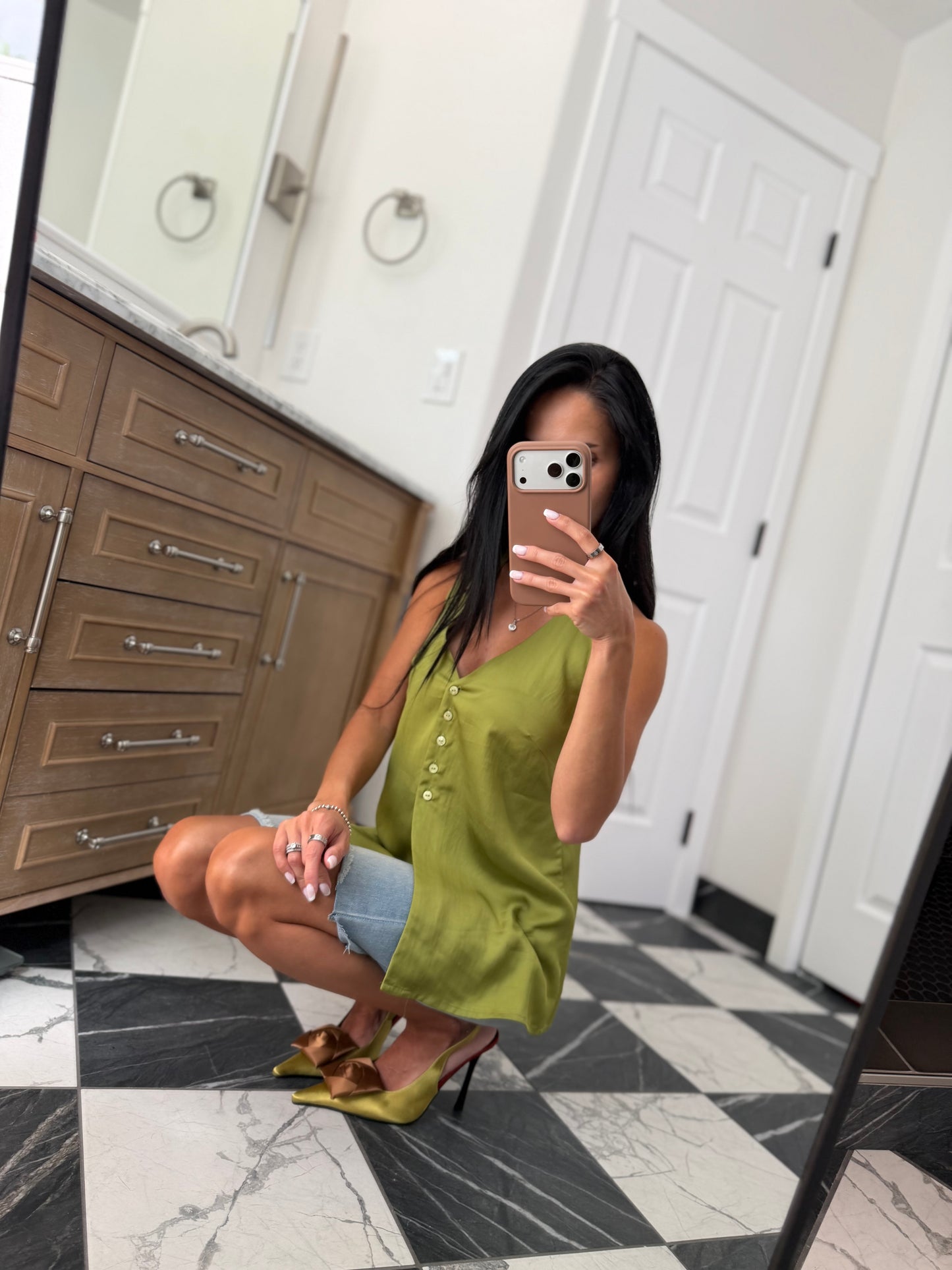Olive Halter Gilet