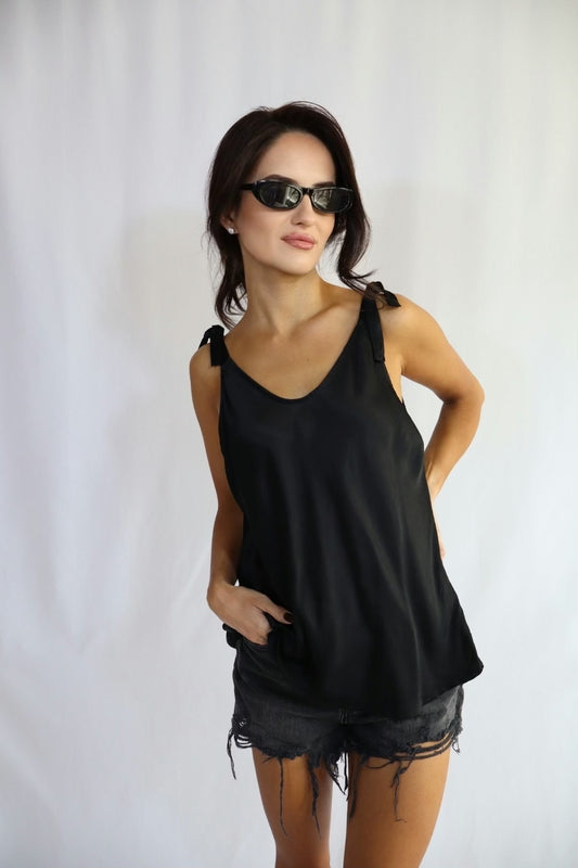 Black Tank