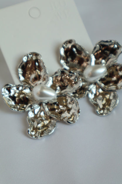 Silver Flower Earrings
